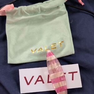 Pink Striped Resin Hair Clip - Women's Hair Accessory